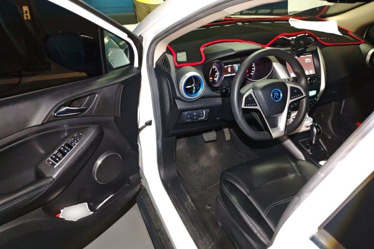 Used BYD Yuan New Energy 2018 EV360 Smart Connect Cool Edition Driver Seat