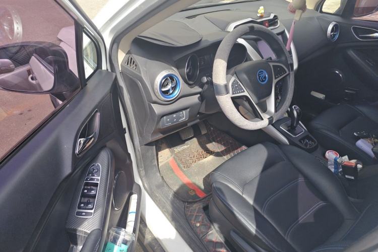 Used BYD Yuan New Energy 2018 EV360 Smart Connect Cool Edition Driver Seat