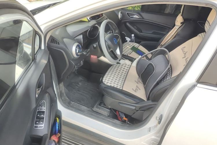 Used BYD Yuan New Energy 2018 EV360 Smart Connect Cool Edition Driver Seat