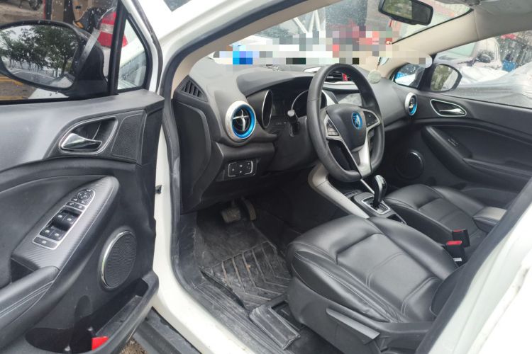 Used BYD Yuan New Energy 2018 EV360 Smart Connect Cool Edition Driver Seat