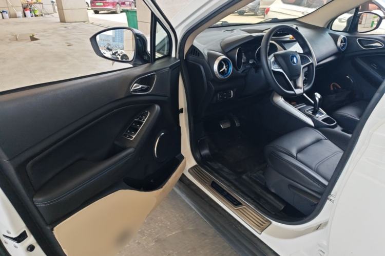 Used BYD Yuan New Energy 2018 EV360 Smart Connect Cool Edition Driver Seat