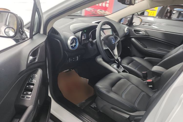 Used BYD Yuan New Energy 2018 EV360 Smart Connect Cool Edition Driver Seat