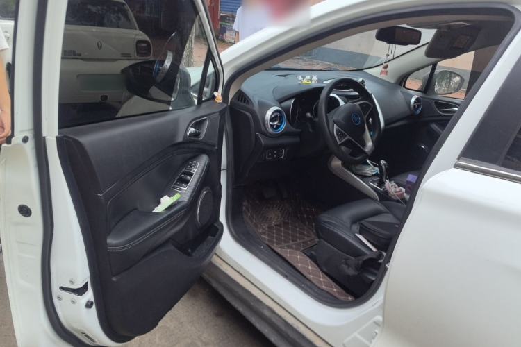 Used BYD Yuan New Energy 2018 EV360 Smart Connect Cool Edition Driver Seat