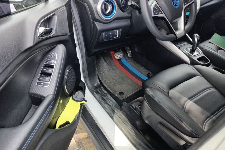 Used BYD Yuan New Energy 2018 EV360 Smart Connect Cool Edition Driver Seat