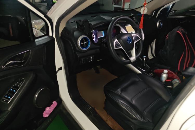 Used BYD Yuan New Energy 2018 EV360 Smart Connect Cool Edition Driver Seat