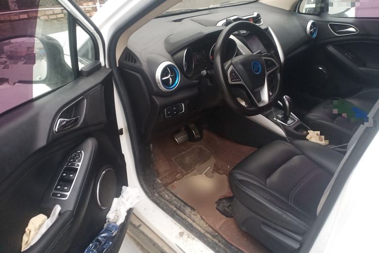 Used BYD Yuan New Energy 2018 EV360 Smart Connect Cool Edition Driver Seat
