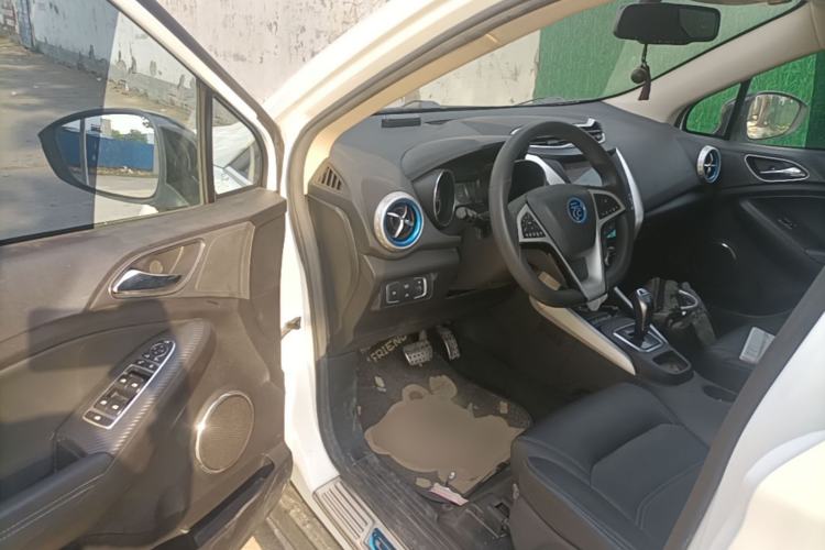 Used BYD Yuan New Energy 2018 EV360 Smart Connect Cool Edition Driver Seat