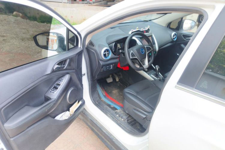 Used BYD Yuan New Energy 2018 EV360 Smart Connect Cool Edition Driver Seat