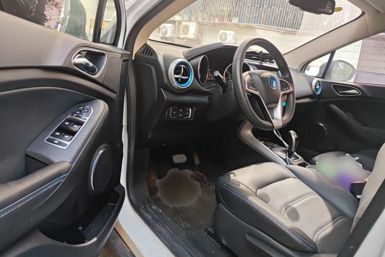 Used BYD Yuan New Energy 2018 EV360 Smart Connect Cool Edition Driver Seat