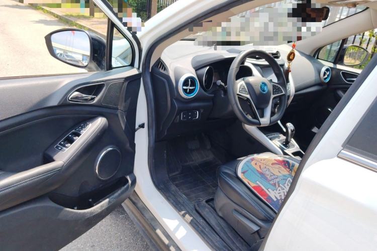 Used BYD Yuan New Energy 2018 EV360 Smart Connect Cool Edition Driver Seat