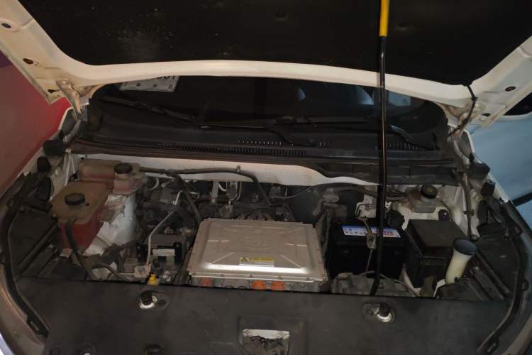 Used BYD Yuan New Energy 2018 EV360 Smart Connect Cool Edition Engine Bay