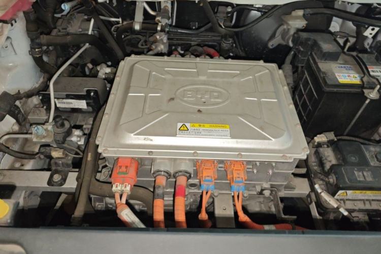 Used BYD Yuan New Energy 2018 EV360 Smart Connect Cool Edition Engine Bay