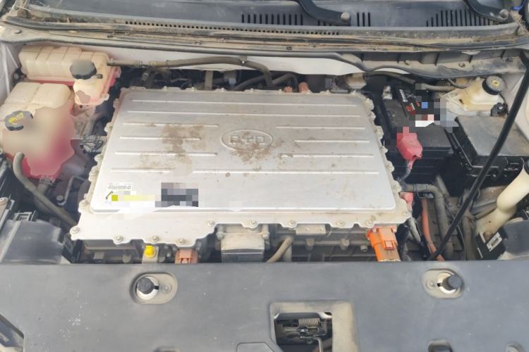Used BYD Yuan New Energy 2018 EV360 Smart Connected Cool Model Engine Bay