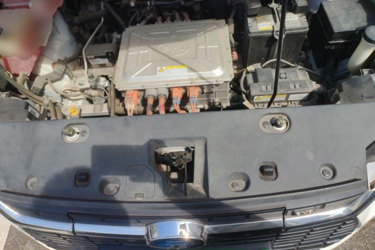 Used BYD Yuan New Energy 2018 EV360 Smart Connect Cool Edition Engine Bay