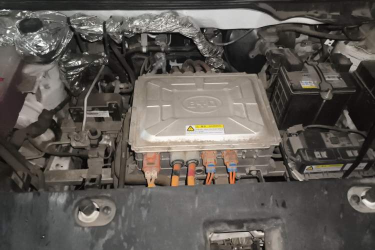 Used BYD Yuan New Energy 2018 EV360 Smart Connect Cool Edition Engine Bay