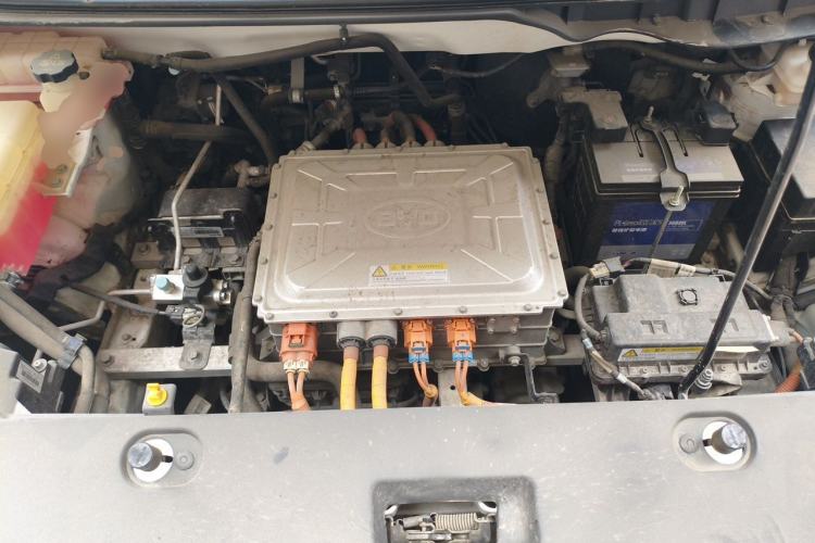 Used BYD Yuan New Energy 2018 EV360 Smart Connect Cool Edition Engine Bay