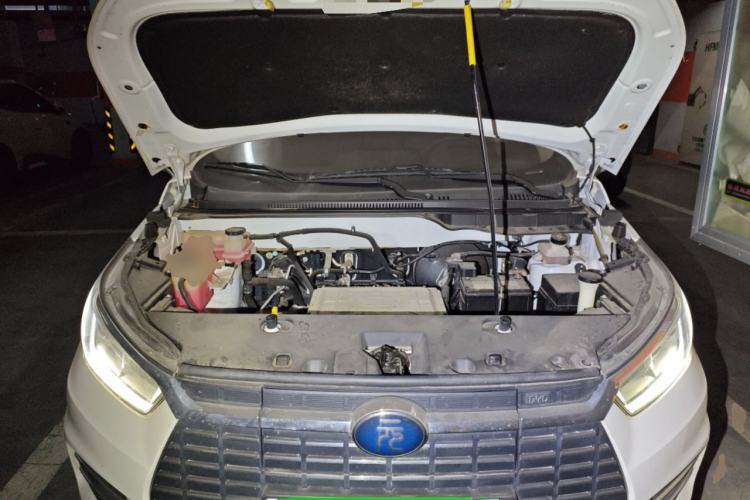 Used BYD Yuan New Energy 2018 EV360 Smart Connect Cool Edition Engine Bay