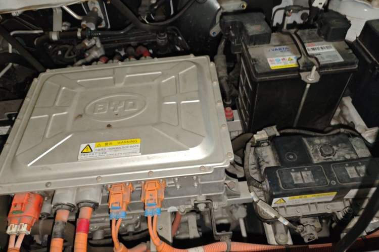 Used BYD Yuan New Energy 2018 EV360 Smart Connect Cool Edition Engine Bay Left