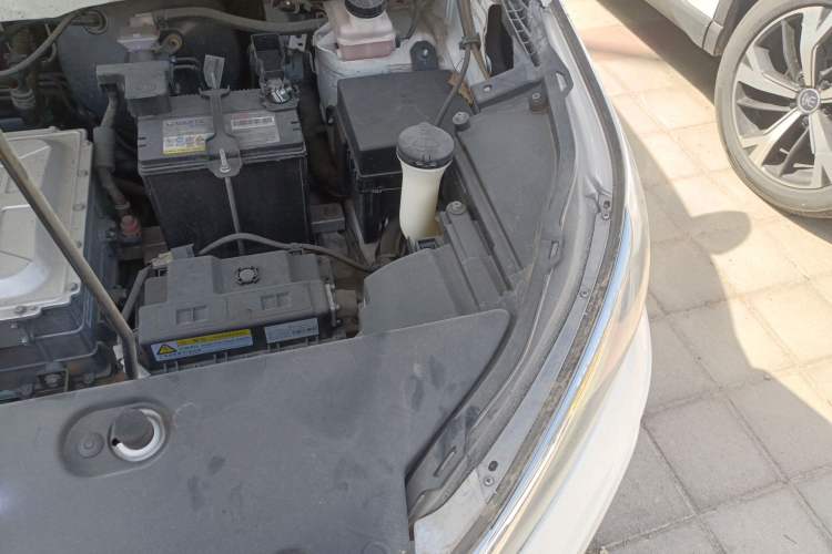 Used BYD Yuan New Energy 2018 EV360 Smart Connect Cool Edition Engine Bay Left