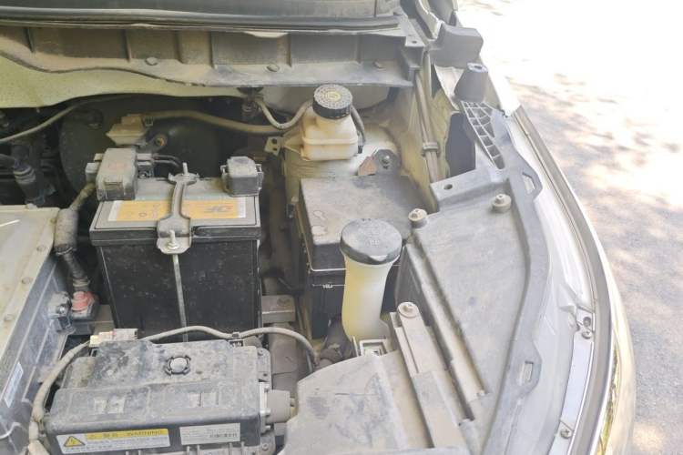 Used BYD Yuan New Energy 2018 EV360 Smart Connect Cool Edition Engine Bay Left
