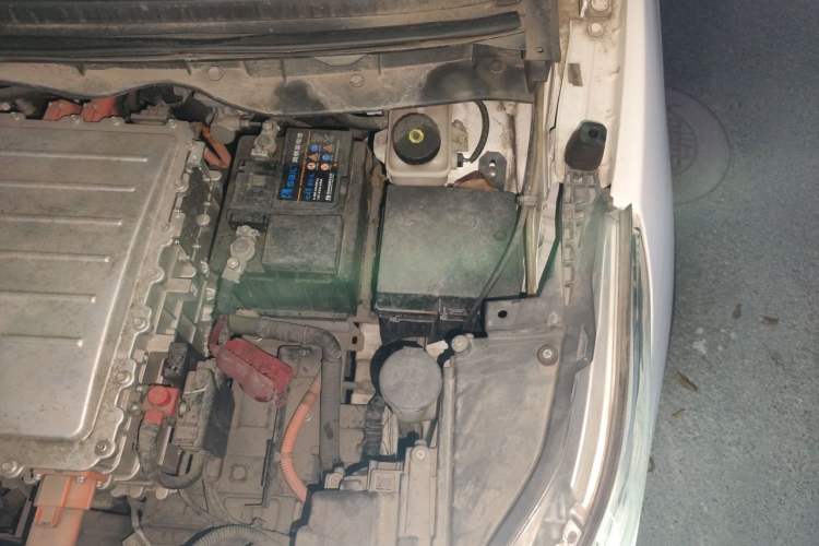 Used BYD Yuan New Energy 2018 EV360 Smart Connected Cool Model Engine Bay Left