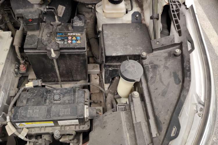 Used BYD Yuan New Energy 2018 EV360 Smart Connect Cool Edition Engine Bay Left
