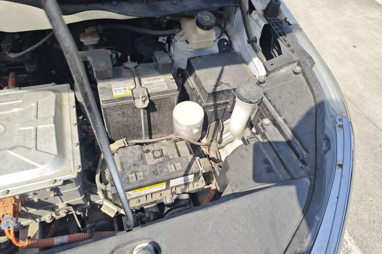 Used BYD Yuan New Energy 2018 EV360 Smart Connect Cool Edition Engine Bay Left