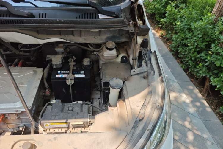 Used BYD Yuan New Energy 2018 EV360 Smart Connect Cool Edition Engine Bay Left