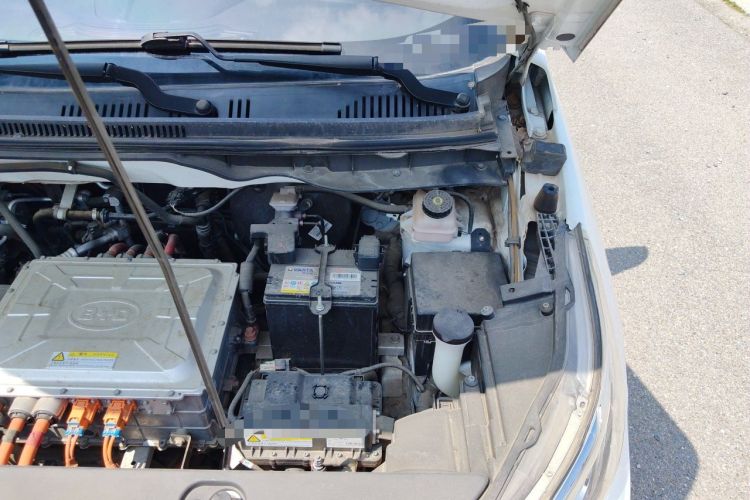 Used BYD Yuan New Energy 2018 EV360 Smart Connect Cool Edition Engine Bay Left