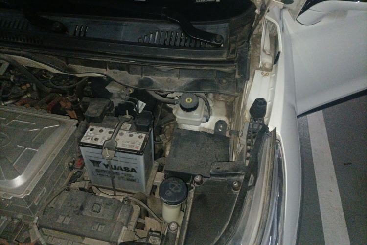 Used BYD Yuan New Energy 2018 EV360 Smart Connect Cool Edition Engine Bay Left