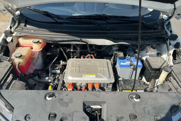 Used BYD Yuan New Energy 2018 EV360 Smart Connect Cool Edition Engine Bay