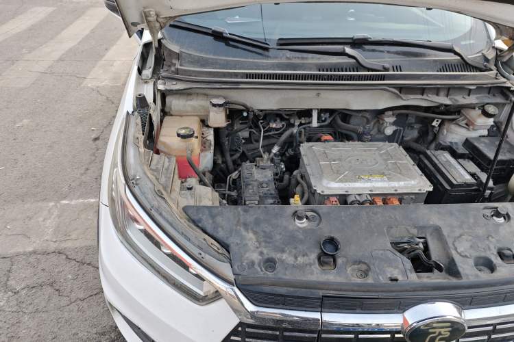 Used BYD Yuan New Energy 2018 EV360 Smart Connect Cool Edition Engine Bay Right
