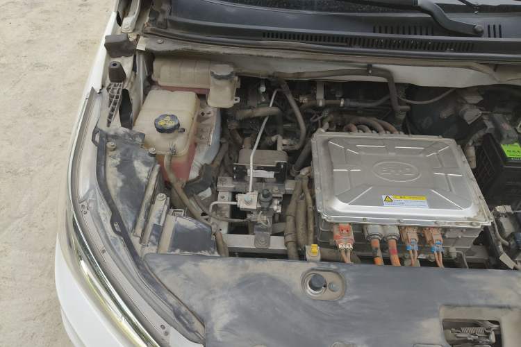 Used BYD Yuan New Energy 2018 EV360 Smart Connect Cool Edition Engine Bay Right