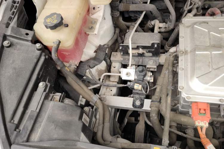 Used BYD Yuan New Energy 2018 EV360 Smart Connect Cool Edition Engine Bay Right
