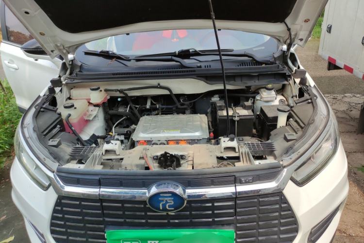Used BYD Yuan New Energy 2018 EV360 Smart Connect Cool Edition Engine Bay