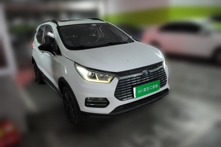 Used BYD Yuan New Energy 2018 EV360 Smart Connected Cool Model Exterior 2
