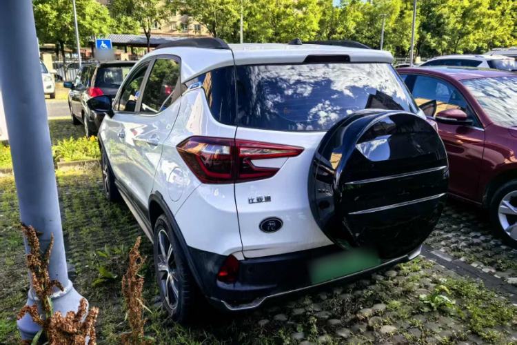 Used BYD Yuan New Energy 2018 EV360 Smart Connected Cool Model Exterior 3