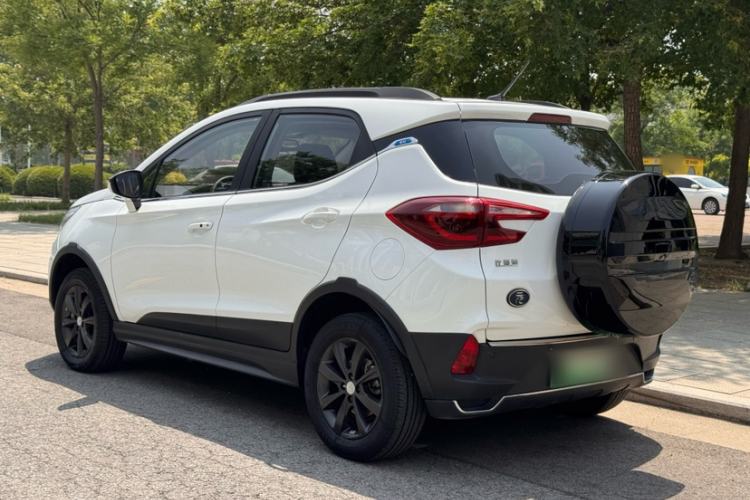 Used BYD Yuan New Energy 2018 EV360 Smart Connect Cool Edition Exterior 3