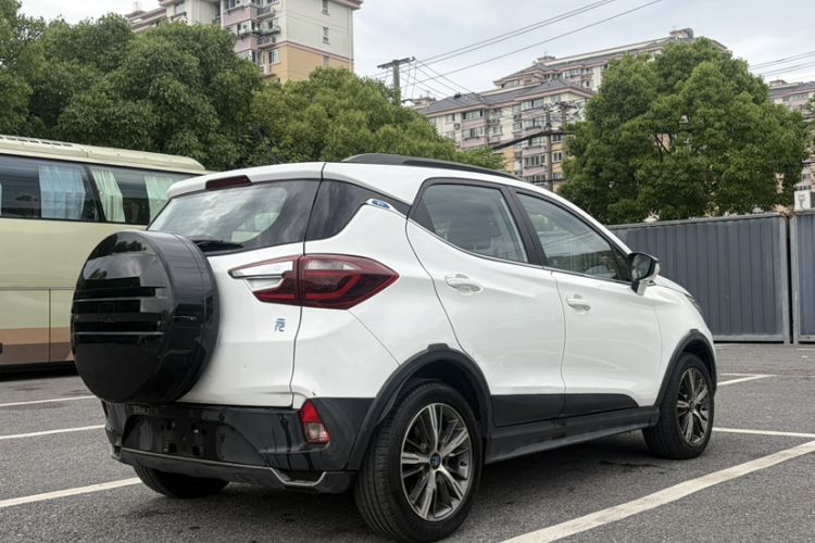 Used BYD Yuan New Energy 2018 EV360 Smart Connected Cool Model Exterior 3
