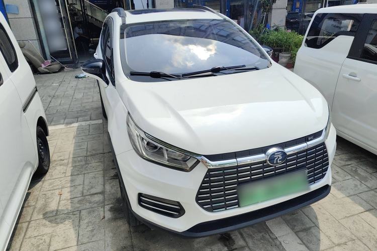 Used BYD Yuan New Energy 2018 EV360 Smart Connect Cool Edition Exterior 4