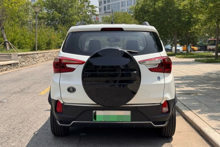 Used BYD Yuan New Energy 2018 EV360 Smart Connect Cool Edition Exterior 4