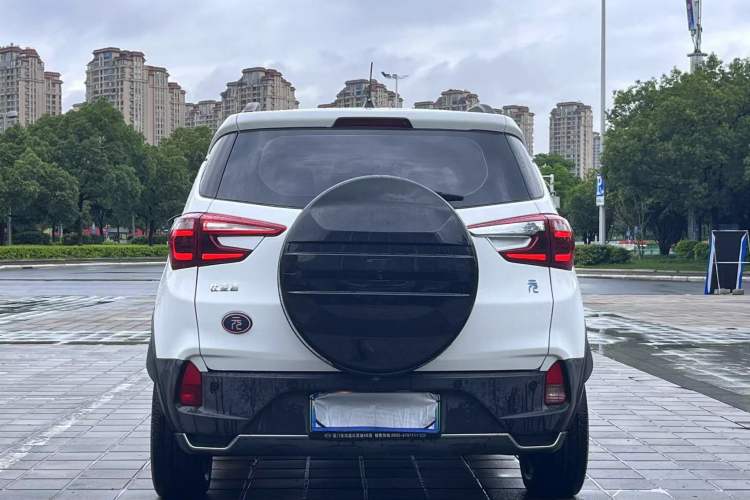 Used BYD Yuan New Energy 2018 EV360 Smart Connect Cool Edition Exterior 4