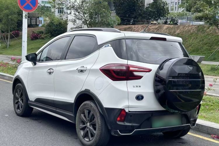 Used BYD Yuan New Energy 2018 EV360 Smart Connect Cool Edition Exterior 4