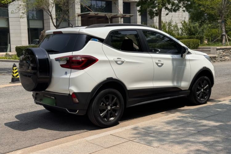 Used BYD Yuan New Energy 2018 EV360 Smart Connect Cool Edition Exterior 5