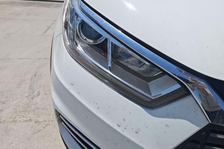 Used BYD Yuan New Energy 2018 EV360 Smart Connect Cool Edition Exterior 6