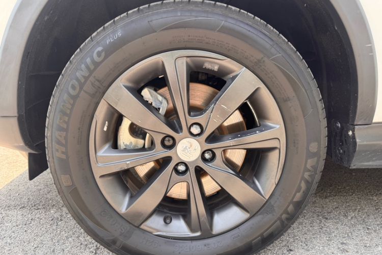 Used BYD Yuan New Energy 2018 EV360 Smart Connect Cool Edition Exterior 6