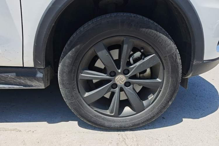 Used BYD Yuan New Energy 2018 EV360 Smart Connect Cool Edition Exterior 7