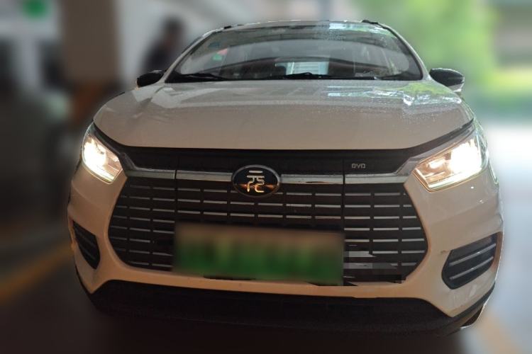 Used BYD Yuan New Energy 2018 EV360 Smart Connect Cool Edition Front