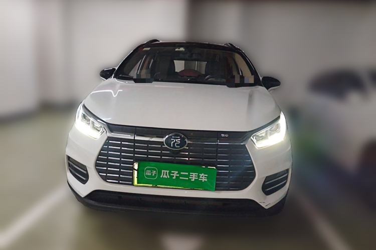 Used BYD Yuan New Energy 2018 EV360 Smart Connected Cool Model Front