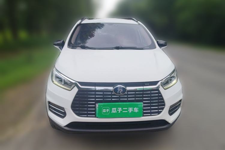 Used BYD Yuan New Energy 2018 EV360 Smart Connected Cool Model Front